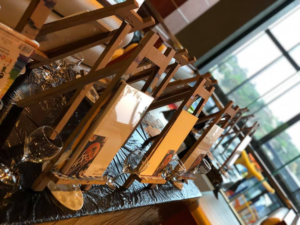 70772404_669359910230406_5258050438669795328_n